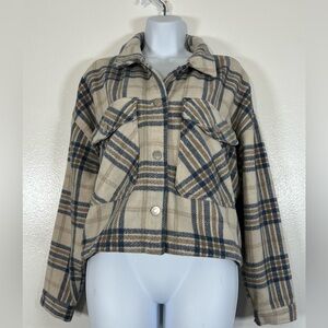 Cisano Plaid Collection Cropped Shacket Jacket Size L Cream Blue Cabincore Cozy